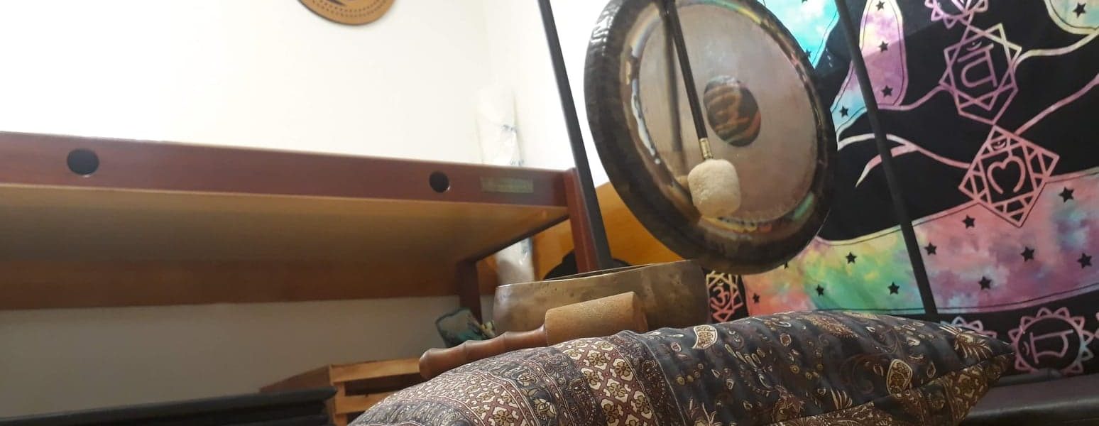 Massagem Sonora – Gongo e Mesa Lira